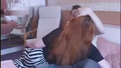 הבלונדינית סרטי סקס חינם חדש פגשה דוגמניות ושכבה איתה במיטה.