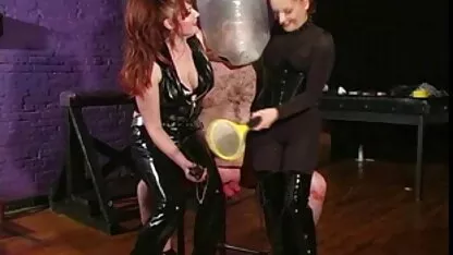 שלישיה סרטים ארוטיים לצפייה ישירה בחינם