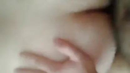 זרק את המקל של האנשים הראשונים לבלונדינית השופעת עם פרד סרטי פורנו לצפייה ישירה בחינם המבחן