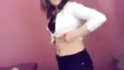 בחורות יפות, תהנו עם זין גדול, חברה פארטיפורנו גדולה.
