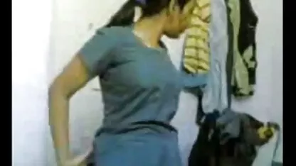 הבחורה מציעה כסף ... חושני. סקס חינם סרטים