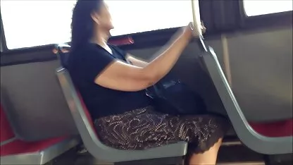 בלונדינית מותחת את רגליה סרטים לצפייה ישירה בחינם סקס כל כך רזה