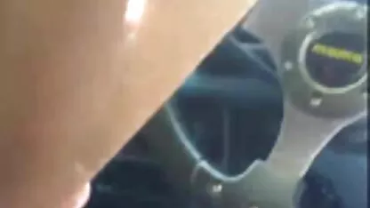 ברונטיות הוכנסו סרטי סקס לצפייה חינם לתחת עגול
