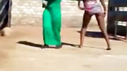 גבר בתחפושת ארנב מזיין בחורה סרטי סקס חינם קטגוריות