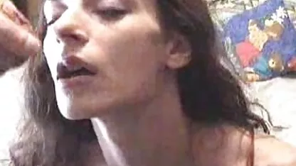 נשים יפות מצטרפות למין של זוג צעיר. סרטי סקס צפיה ישירה חינם