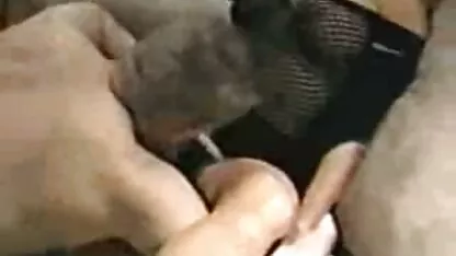 ילדה סרטי סקס לצפיה מידית מתיזה מפיסטינג