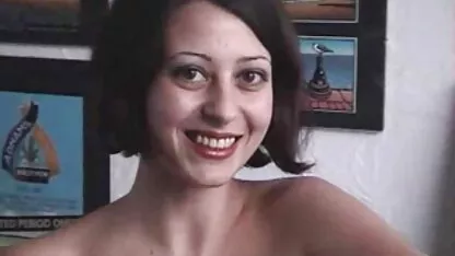 היופי אתרי סקס סרטים חינם של מיניאטורות רוסיות למשקל המאהב שלה