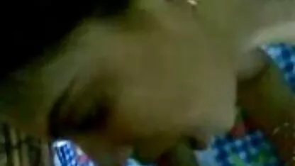 וגינה אדומת שיער סרט סקס חינם קשורה.