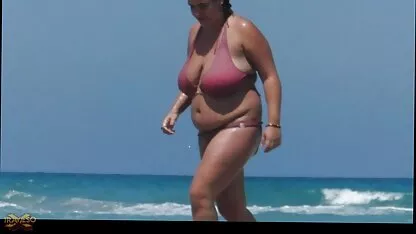 קבוצה סקס חינם סרטים בין-גזעית מזדיינת.