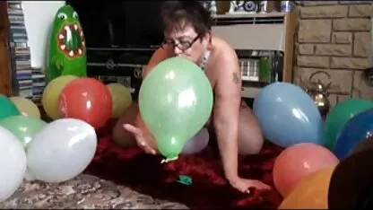 בחור מזיין אישה מנוסה. סרטי סקס חינם אונס